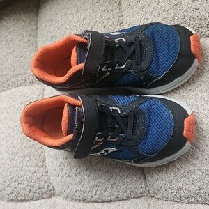 Saucony Cohesion Sneakers